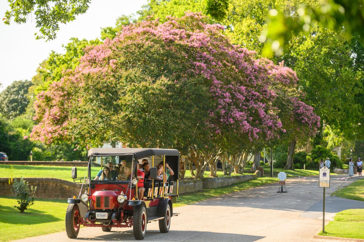 Stanley Steamer Wagon