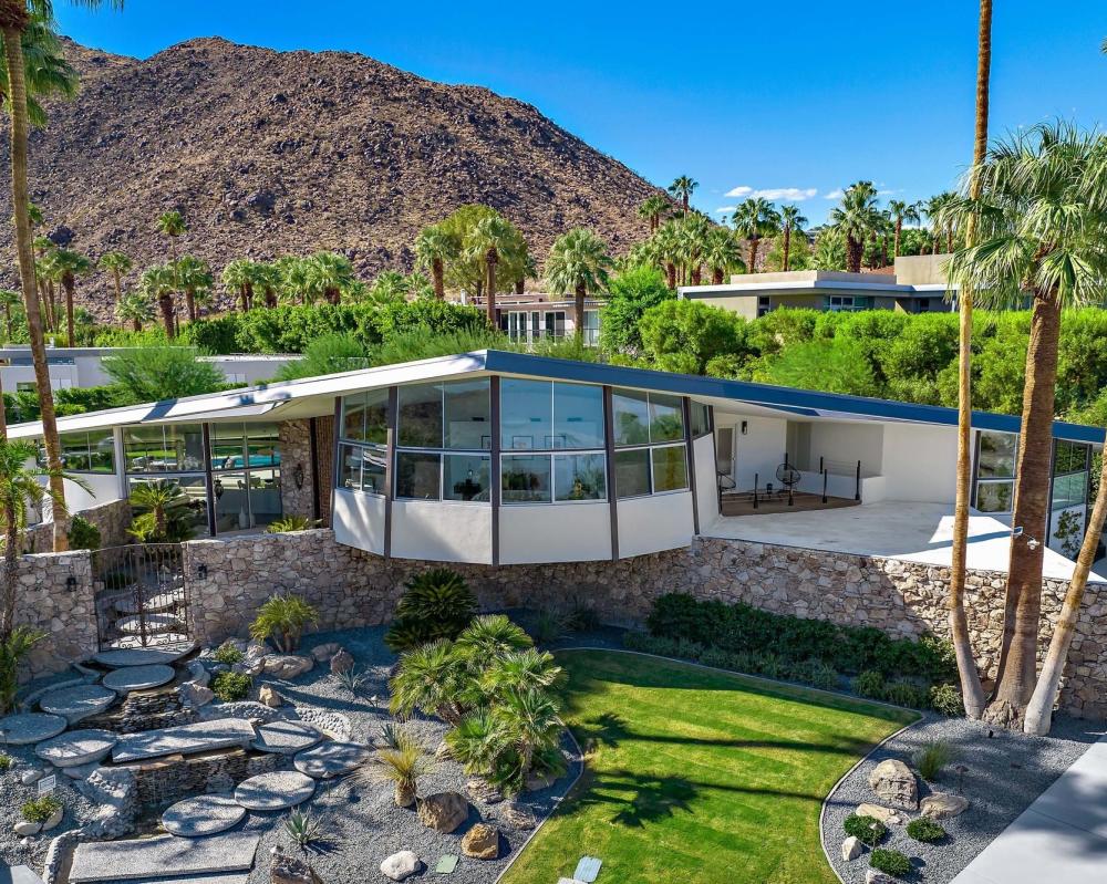 elvis honeymoon hideaway
