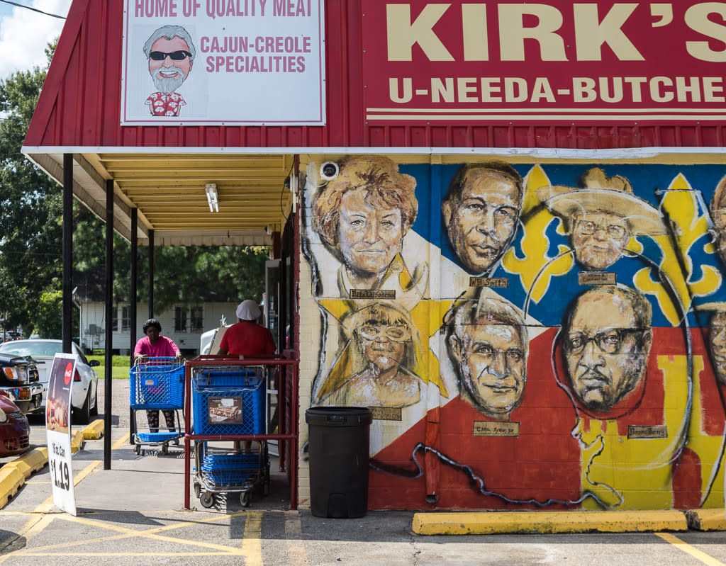 Mural of McComb-Veazey Neighborhood Living Legends Wall