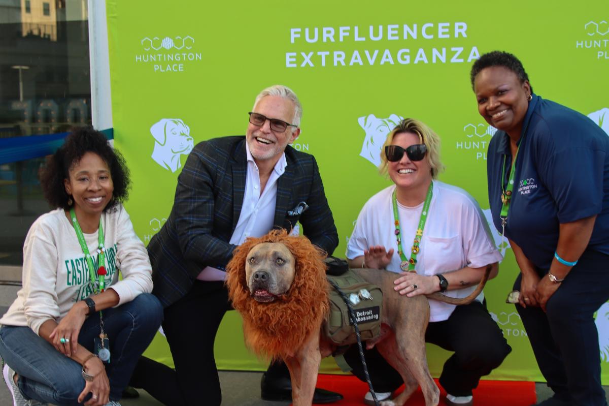 FurFluencer Photo