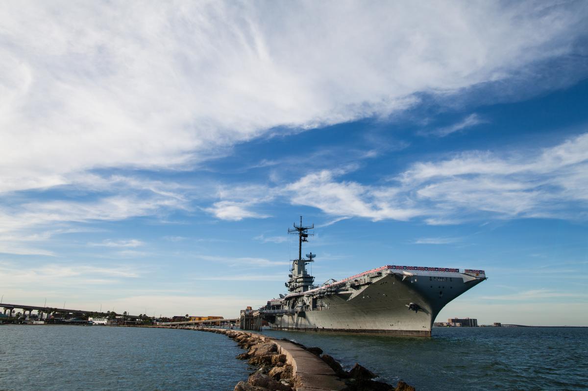 Zoom Background USS Lexington