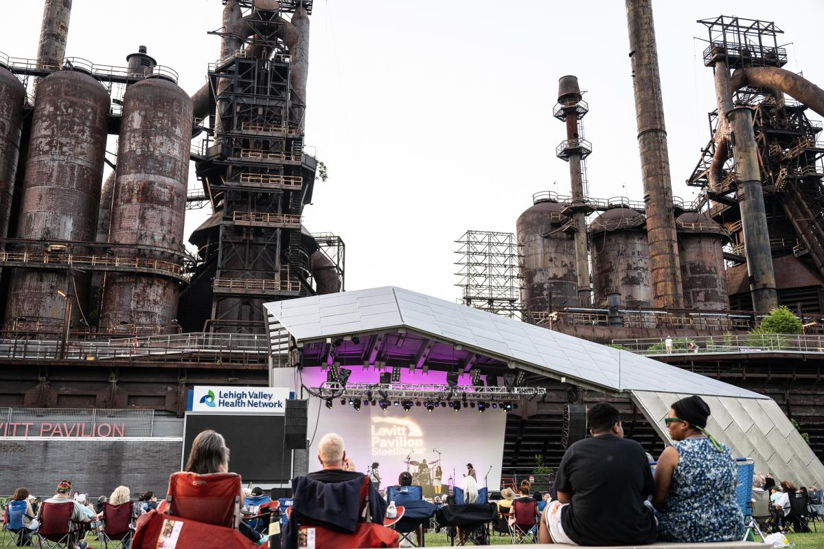 An outdoor concert performance at Levitt Pavilion SteelStacks™ in bethlehem