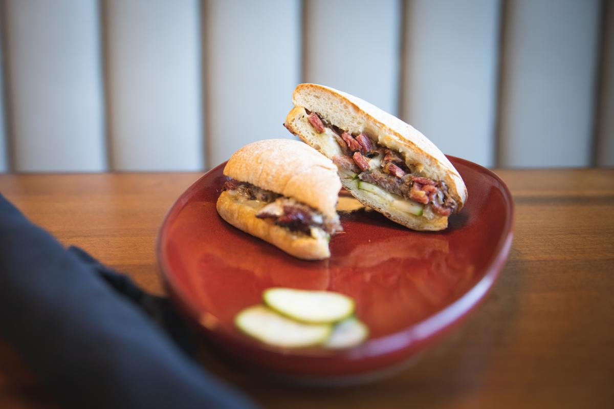 Sandwich served at Xavier Artisan in River Prairie