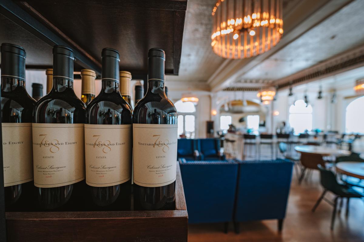Wine Bar