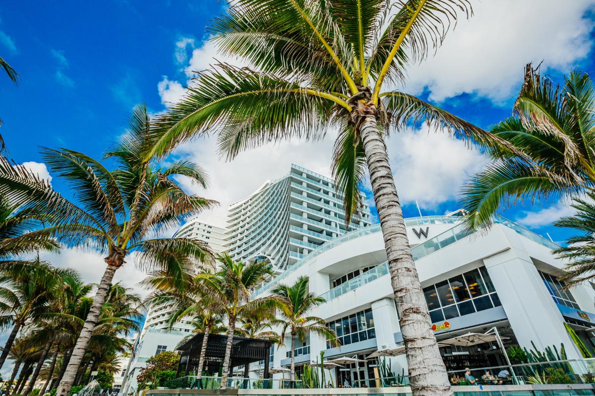 The Entrance To The W Hotel In Fort Lauderdale