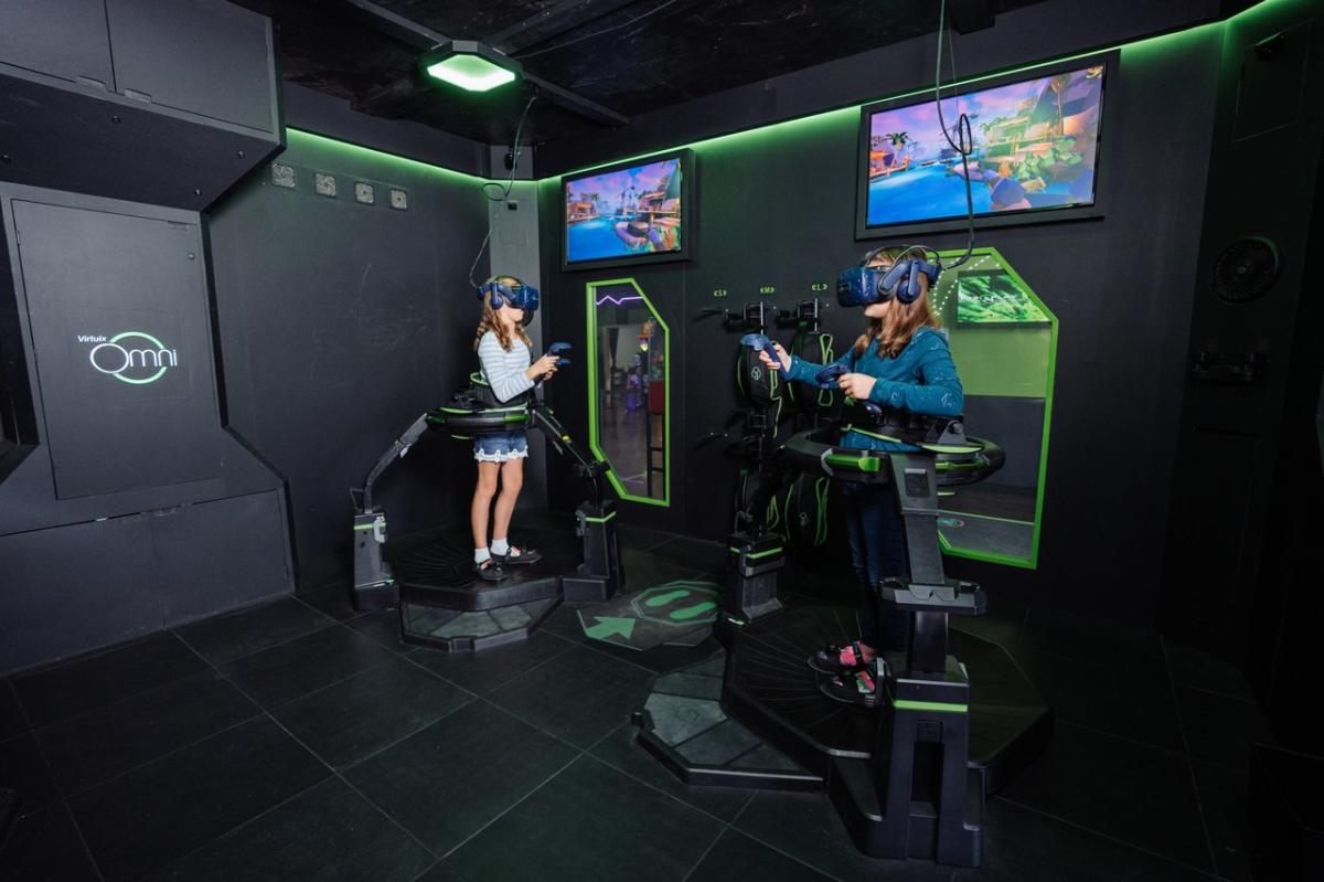 Press Play Gaming Lounge virtual reality