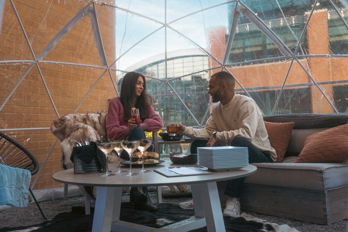 Hyatt House Indy igloo couple