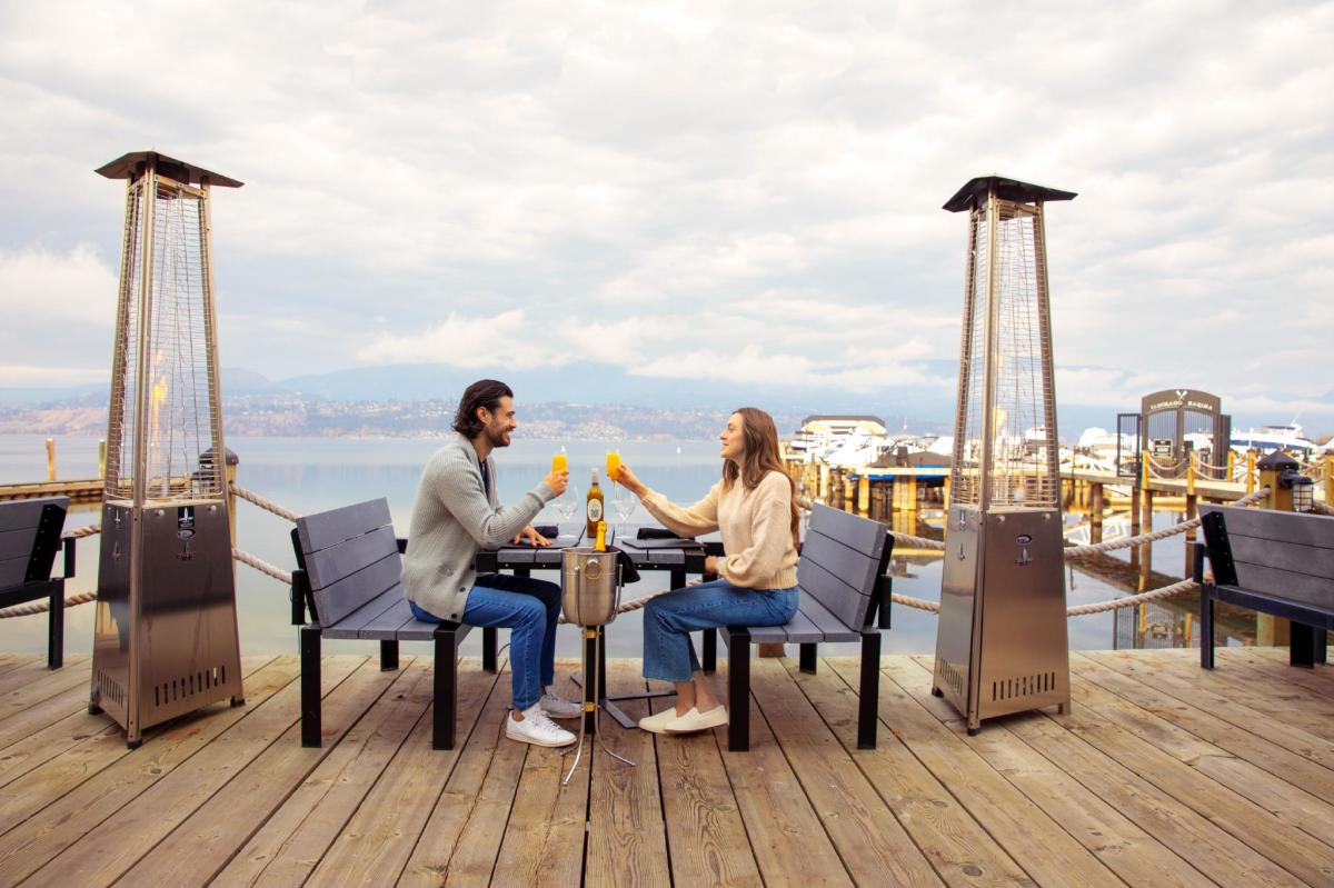 Couple dining on the patio at Eldorado Resort