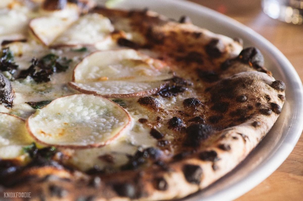 Sourdough Pizza A Dopo Restaurant