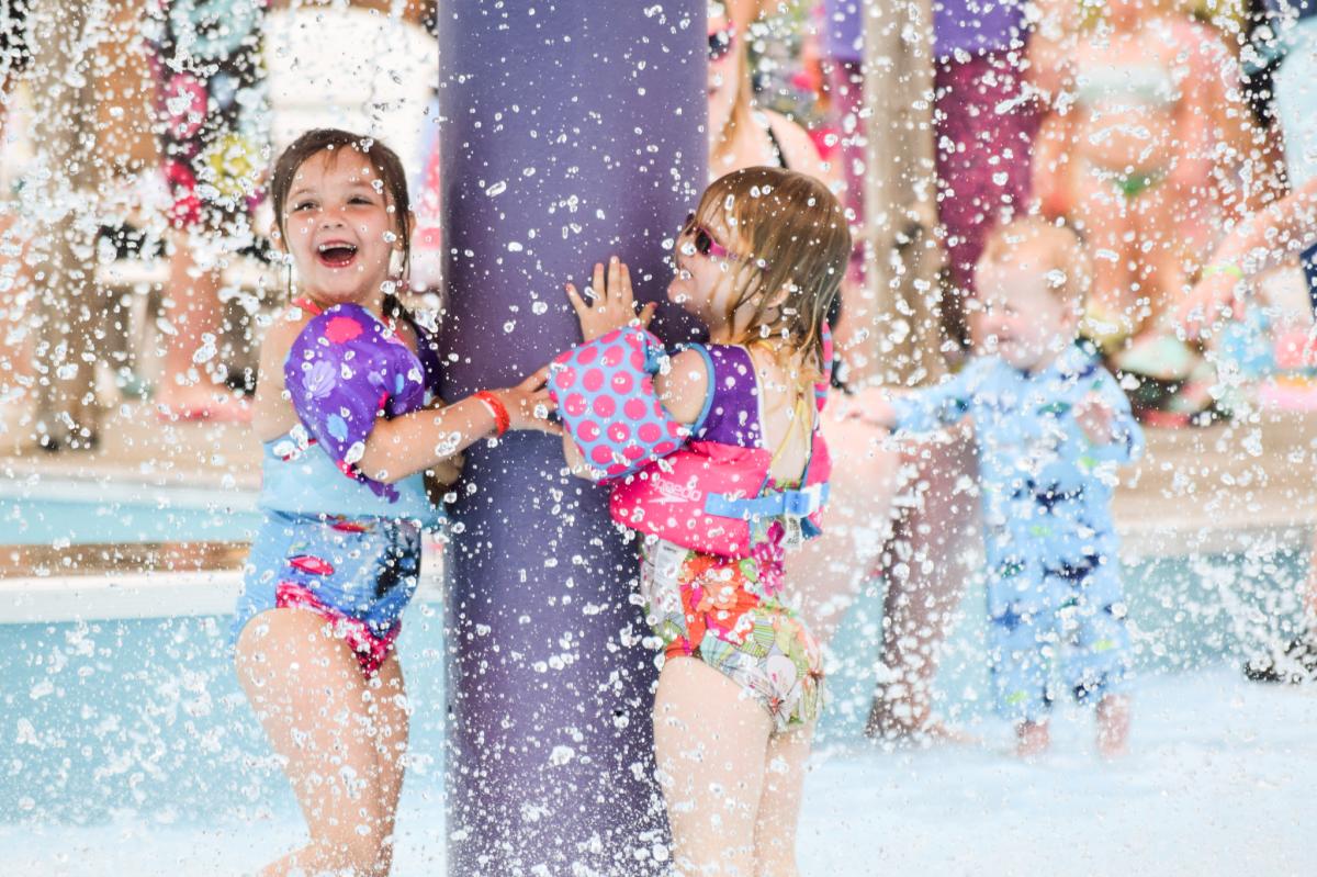 Montage_Mountain_Waterpark_0695