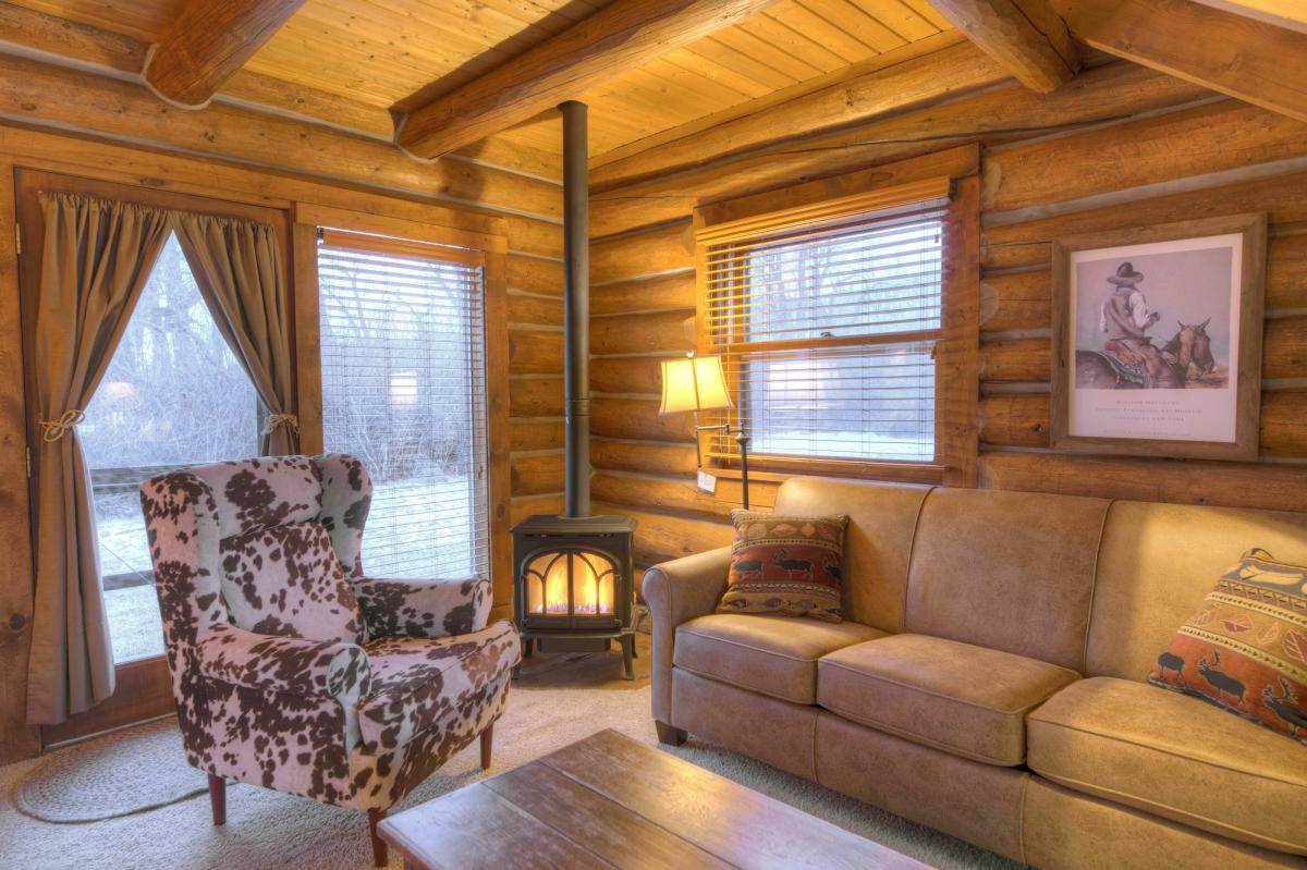 Vee Bar Guest Ranch Cabin Gas Fireplace