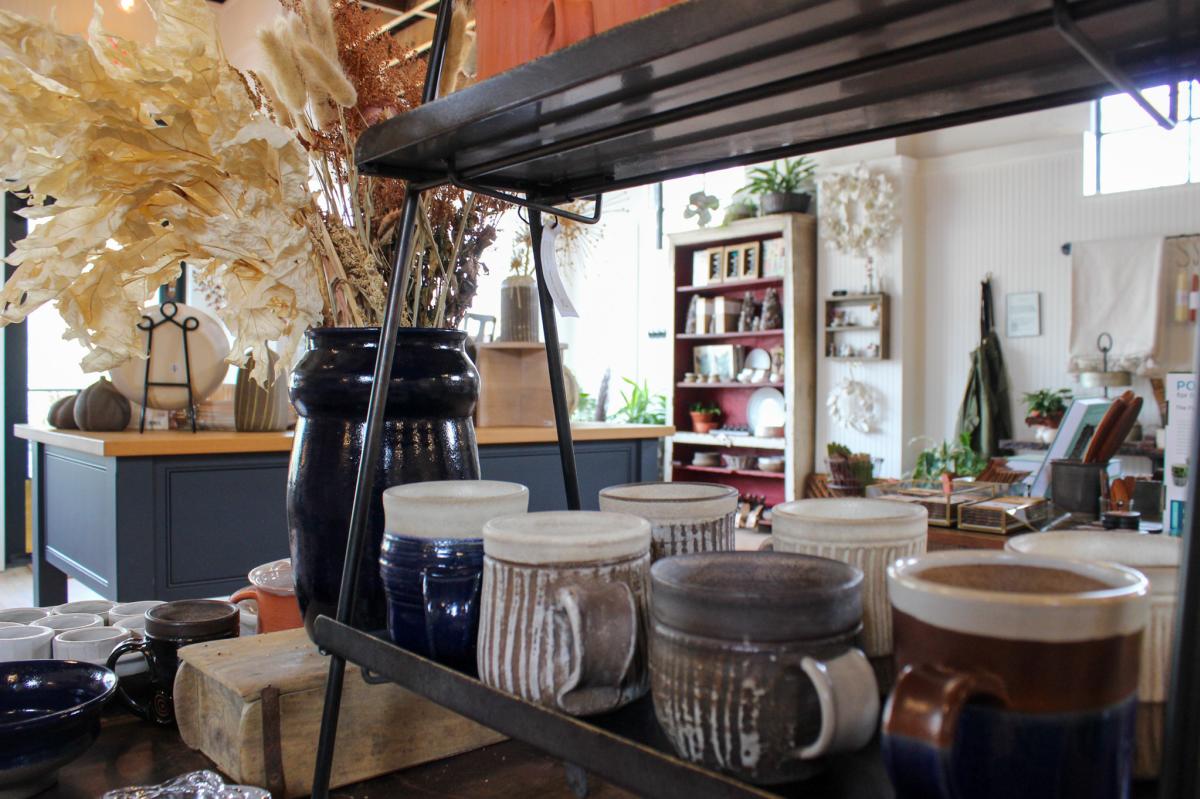 fdp studeio+shop features the handmade pottery of Francis DeFabo as well as plants, pantry treats, vintage finds, and unique, artisan-made home goods.