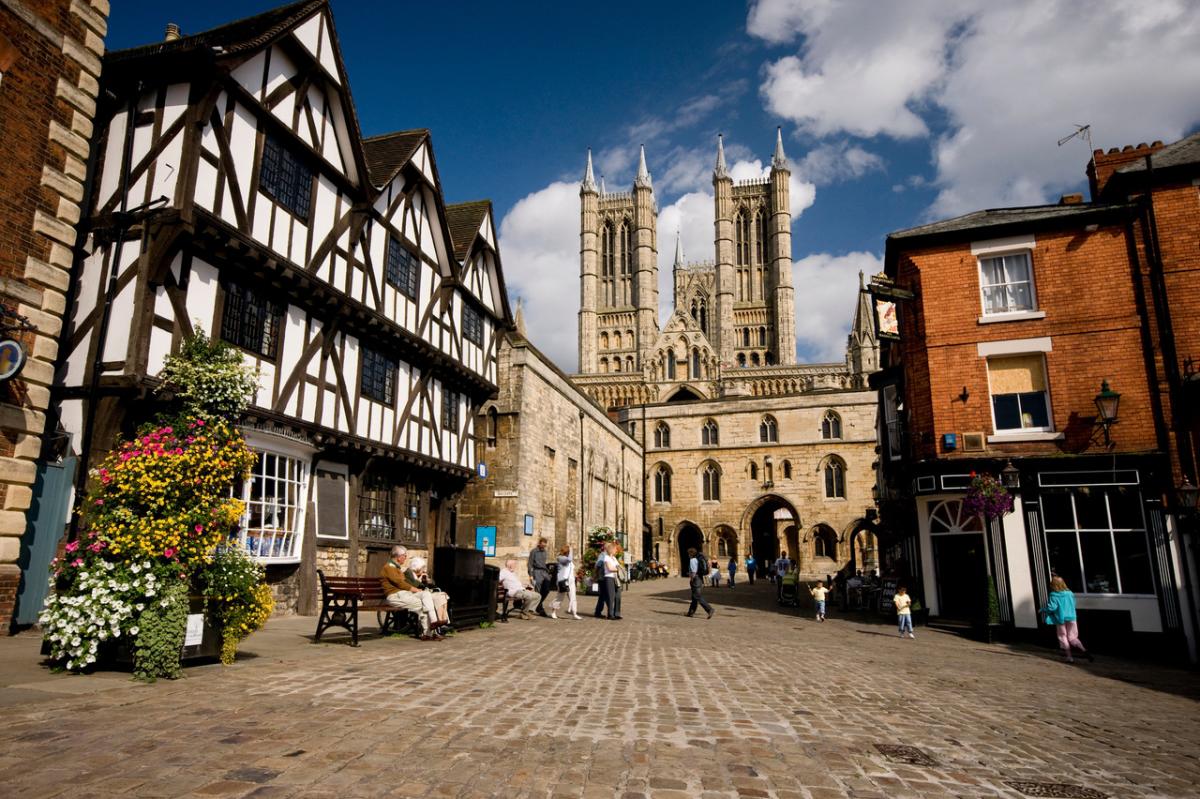 Image shows a picture of Castle Square.