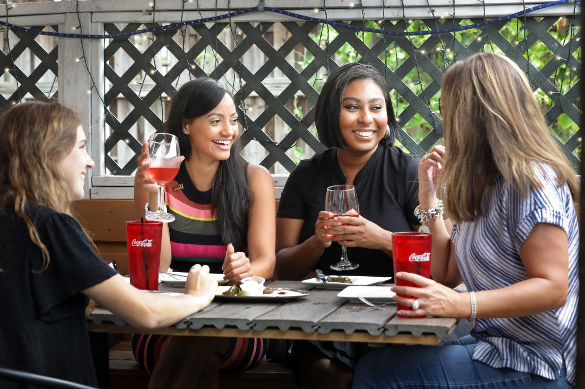 Metropolis patio dining