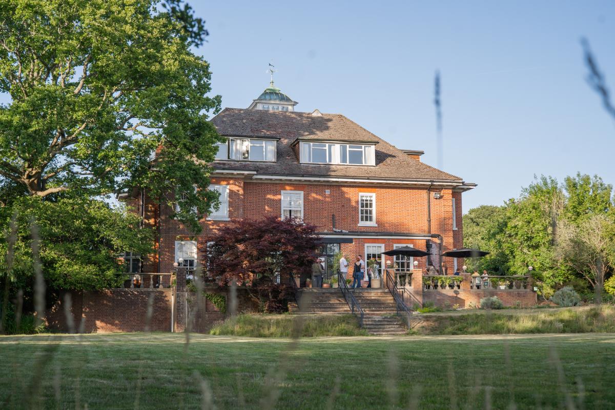 Sway Manor - Exterior of building