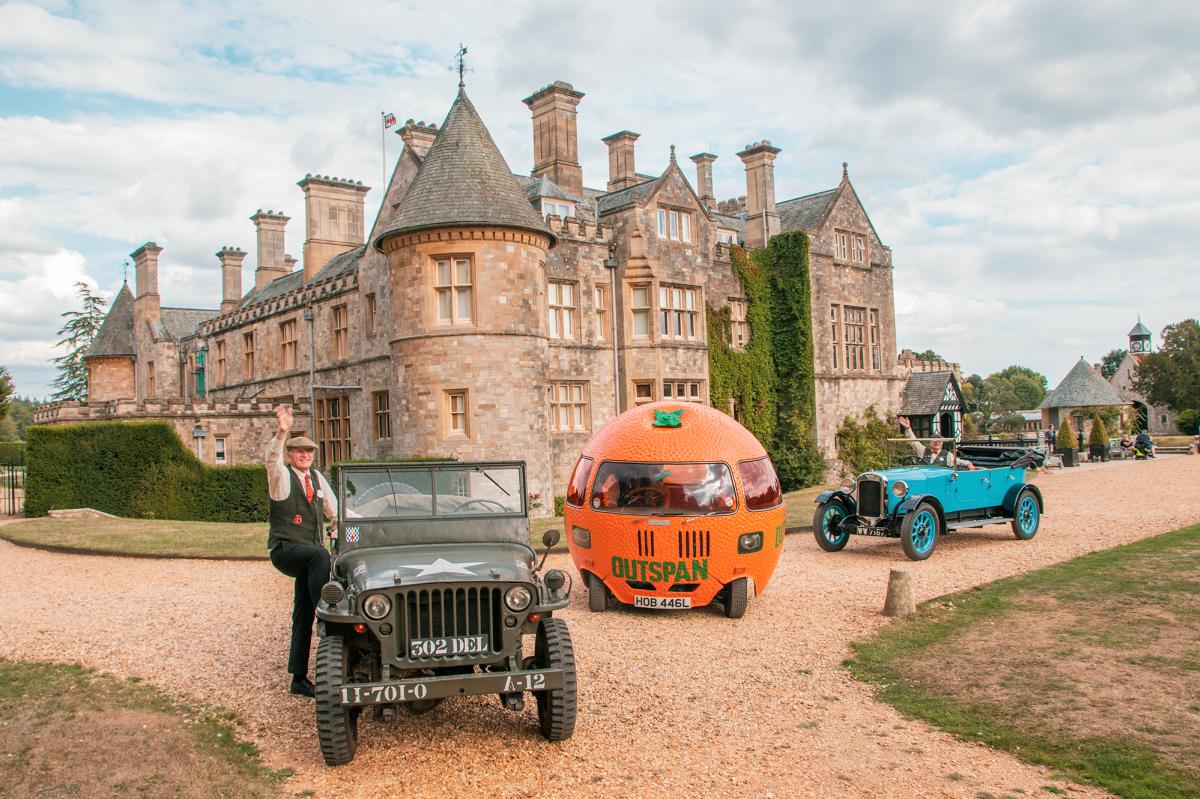 Palace House and cars at Beaulieu
