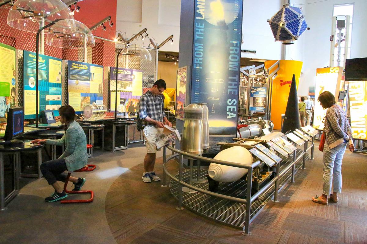 Los Alamos Bradbury Museum