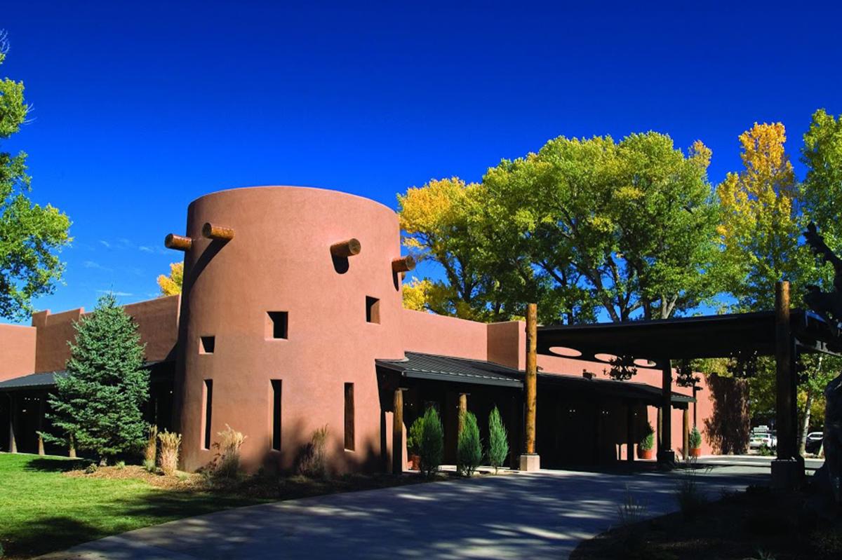 El Monte Sagrado resort in Taos