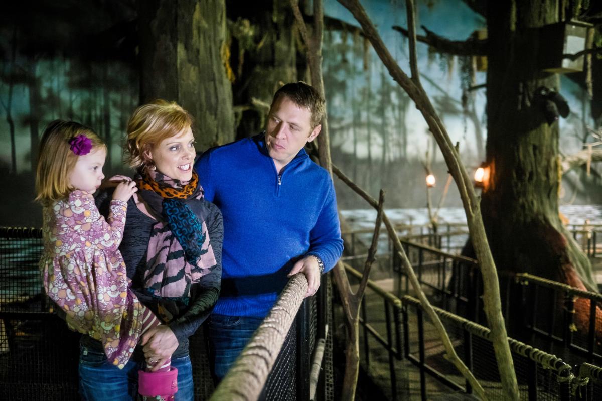 Omaha's Henry Doorly Zoo and Aquarium, family visits swamp