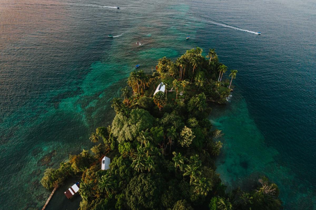 punta-hospital-en-isla-solarte-bocas-del-toro-province