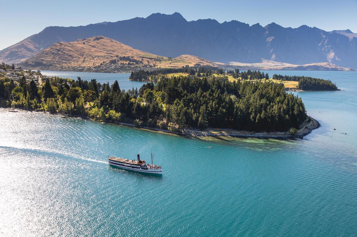 TSS Earnslaw Vintage Steamship Lake Cruises - Real Journeys