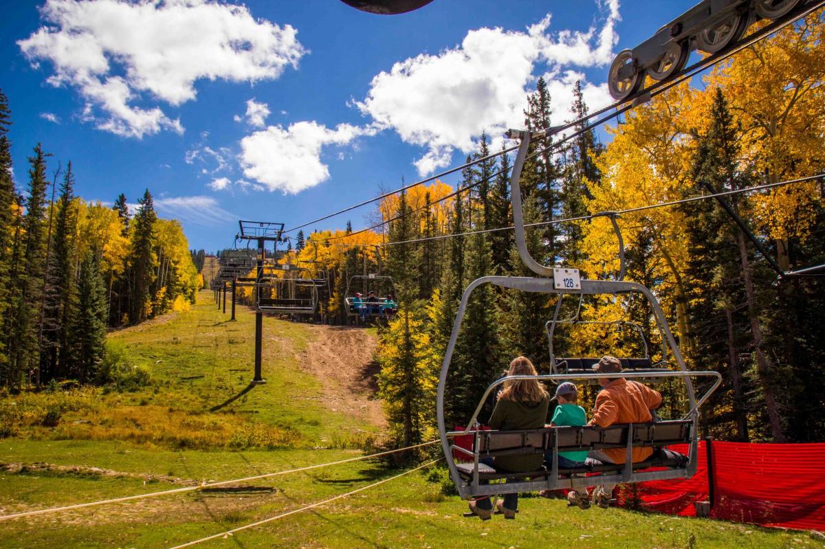 Chairlift_Fall_Ski_SantaFe