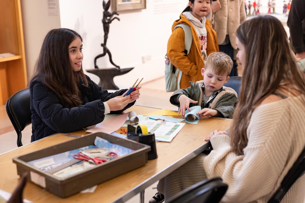 Creative workshops at art gallery