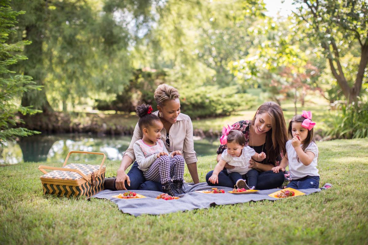 Moms and kids eating at Mizumoto Japanese Stroll Garden