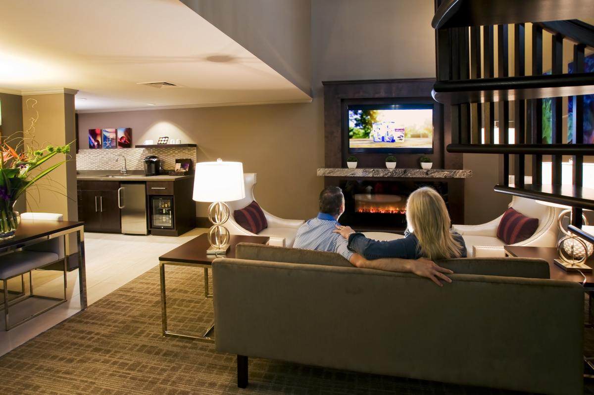 Oasis Hotel & Convention Center