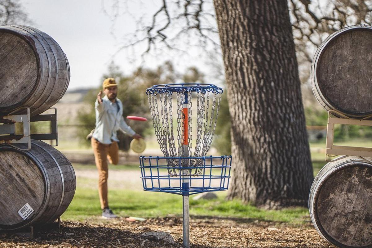 Castoro Cellars Disc Golf