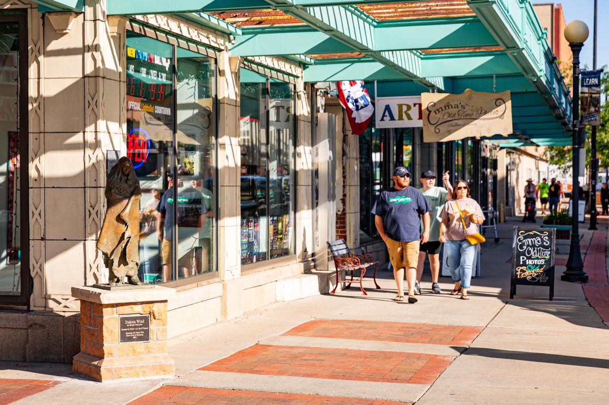 Family walking the shops of downtown Cheyenne