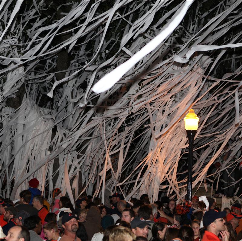 Rolling toomer's corner