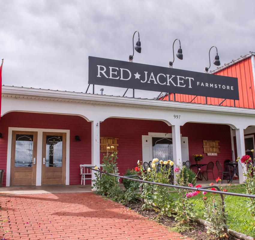 Main entrance to Red Jacket Orchards Farm Store