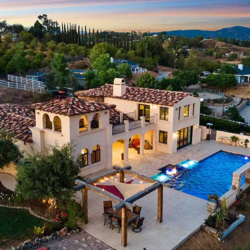 Luxury Estate