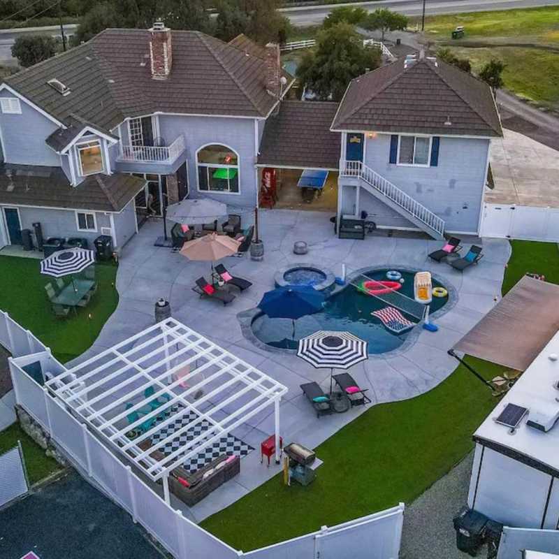 Retro Ranch