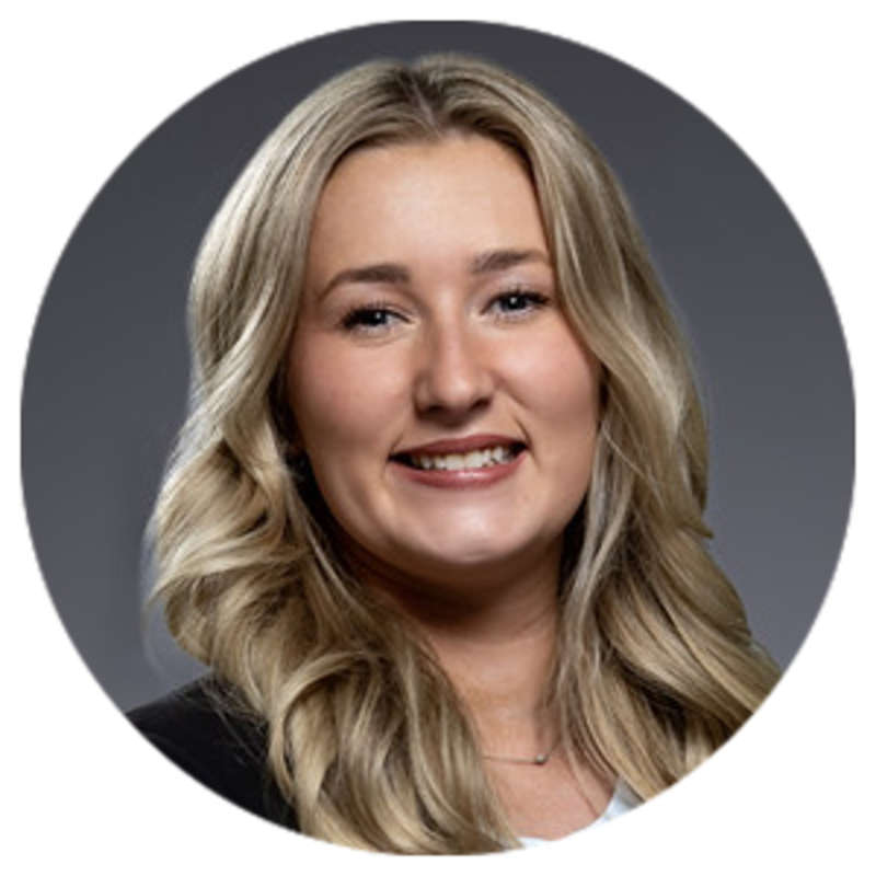 Employee, Sierra Robbins