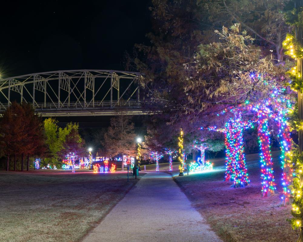 Lost Pine Christmas in Bastrop, TX Holiday Celebrations