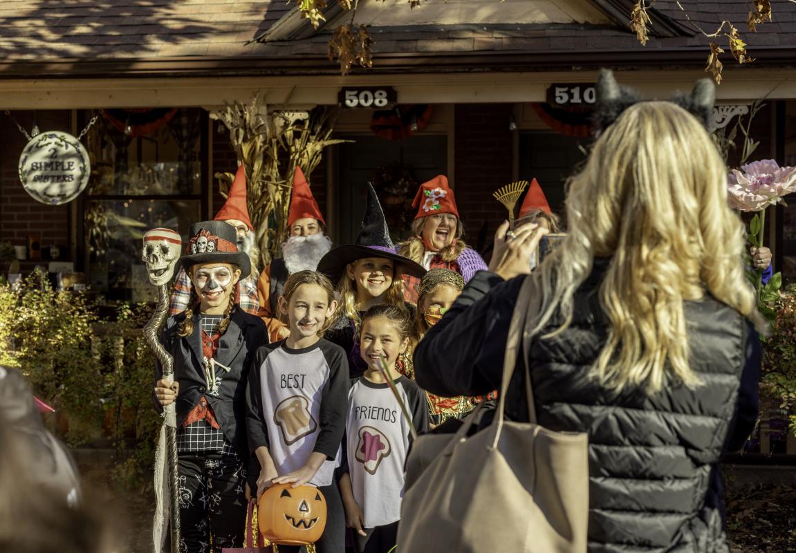 Trick or Treat on Main
