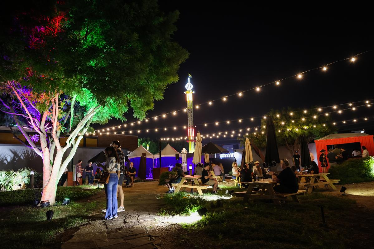 picnic tables courtyard at taste
