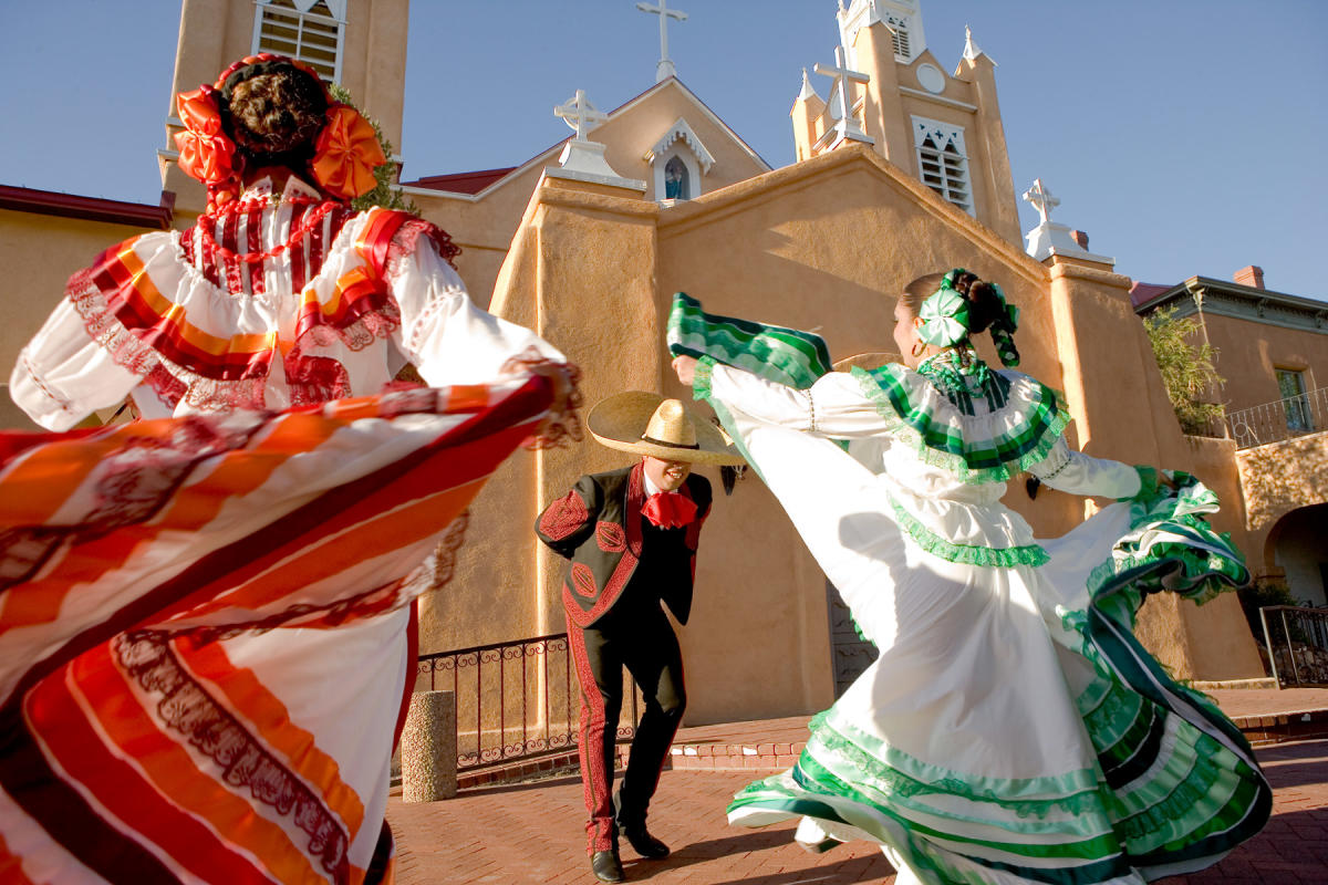Folklorico Old Town