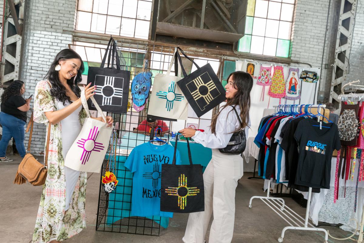 Shopping at Rail Yards Market