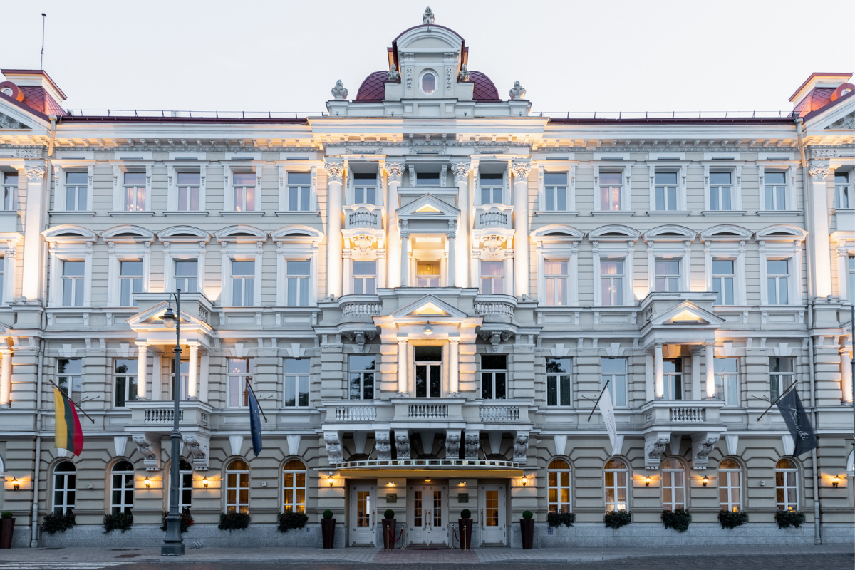 Grand Hotel Kempinski Vilnius Exterior