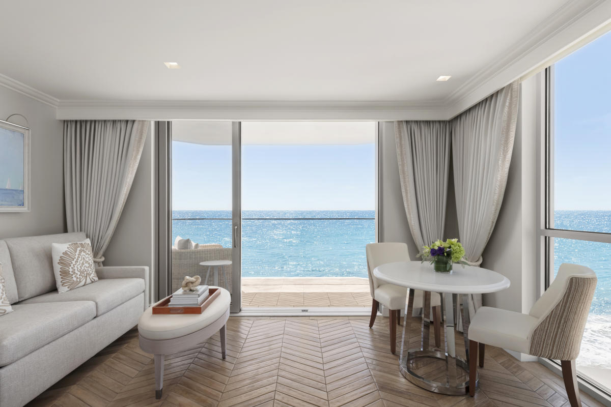 Surf & Sand Guest Room