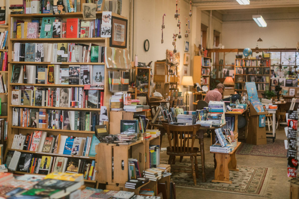 Main Street Books - Store View - Frostburg Maryland