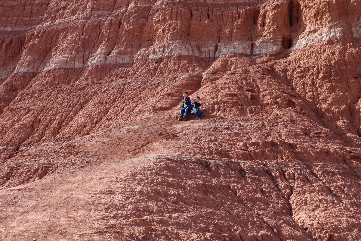 Kids on Trail in Palo Duro Canyon