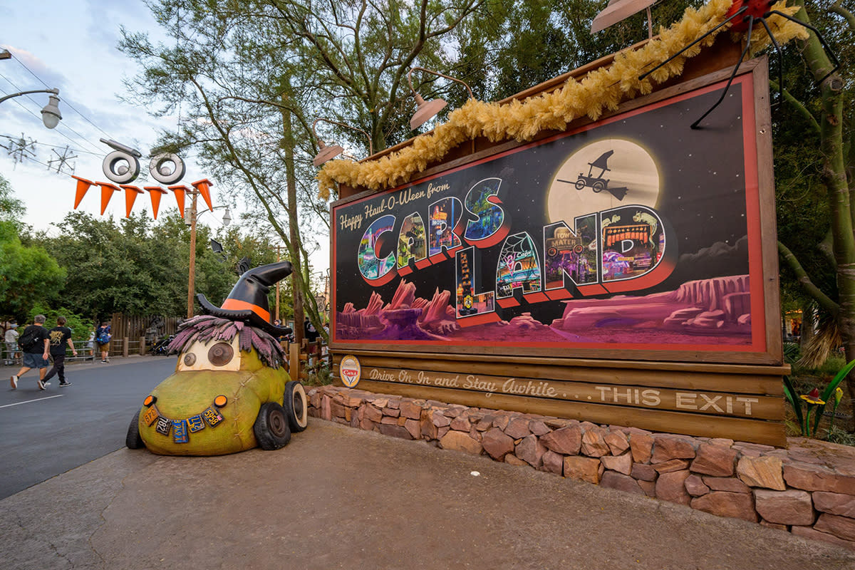 Halloween time Cars