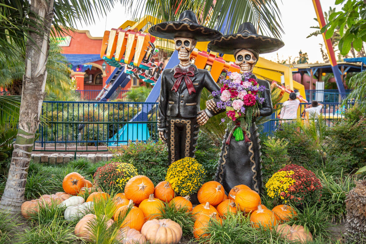 Knott's Scary Farm Fiesta Village Halloween Decor
