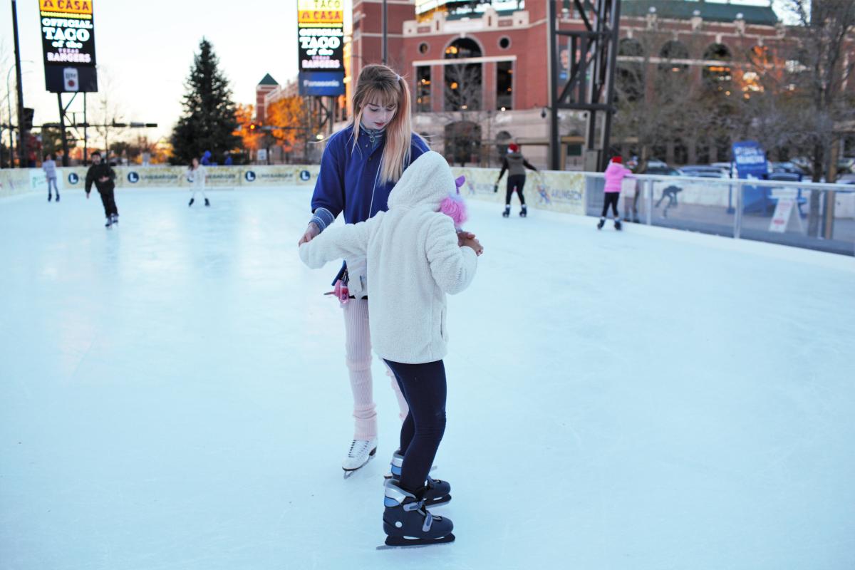 Christkindl ice skating