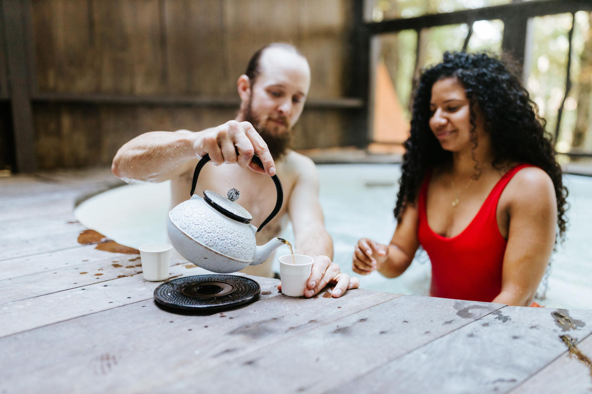 A couple enjoys tea at the Shoji Spa in Asheville, NC