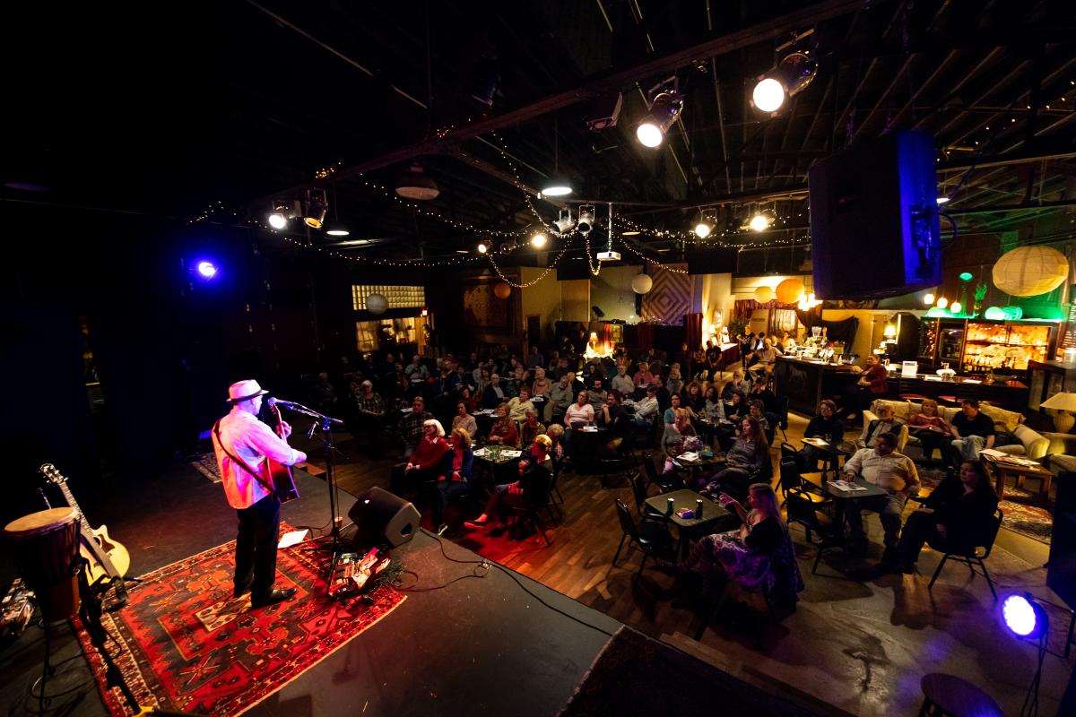 David LaMotte Plays at the White Horse Black Mountain music venue